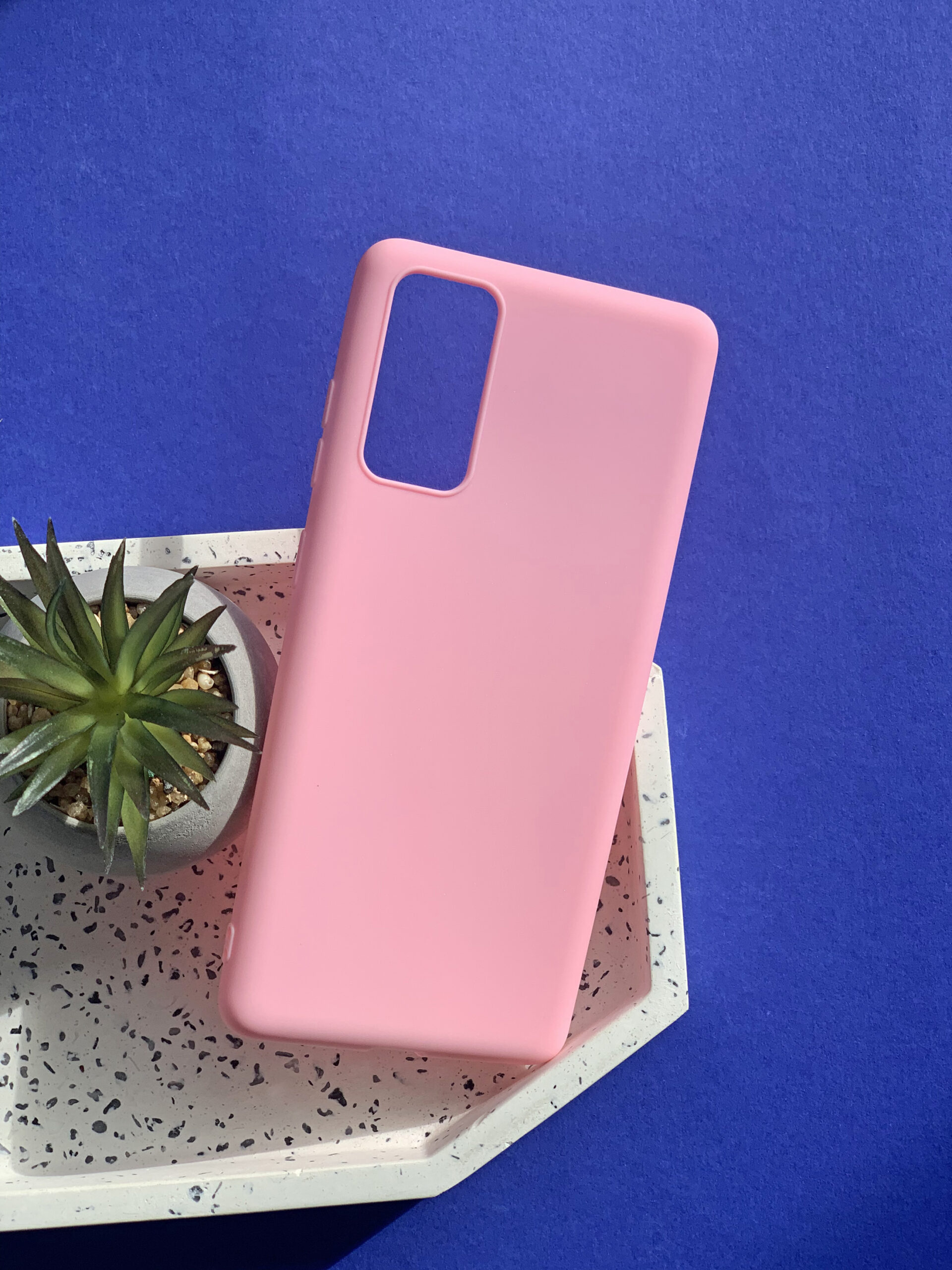 Чохол для Samsung Galaxy S20 FE рожевий силіконовий Чохол для Samsung Galaxy S20 FE рожевий силіконовий